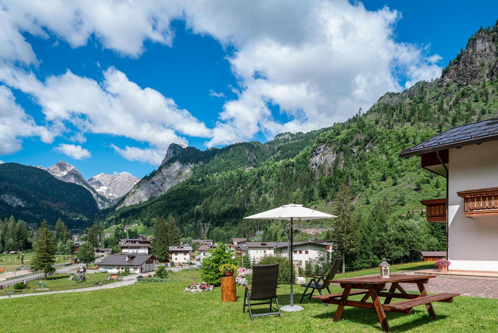Appartamenti Vittoria Rocca Pietore Exteriér fotografie