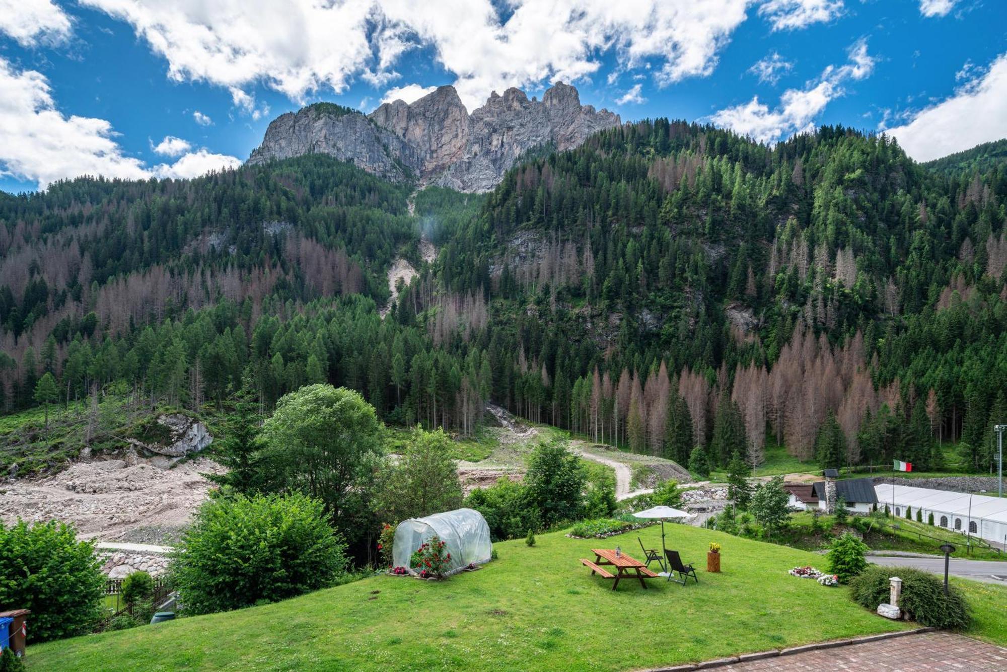 Appartamenti Vittoria Rocca Pietore Exteriér fotografie
